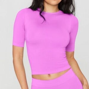Yitty Fabletics Women M Grape Soda Smooth As Hell Lounge Shaping Tee NWT